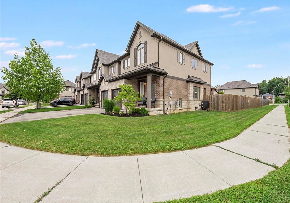 34-dodman-crescent-ancaster-ontario-40846628