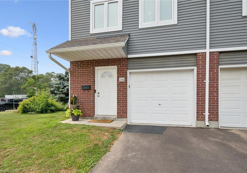 38-harris-avenue-brantford-ontario-40846632