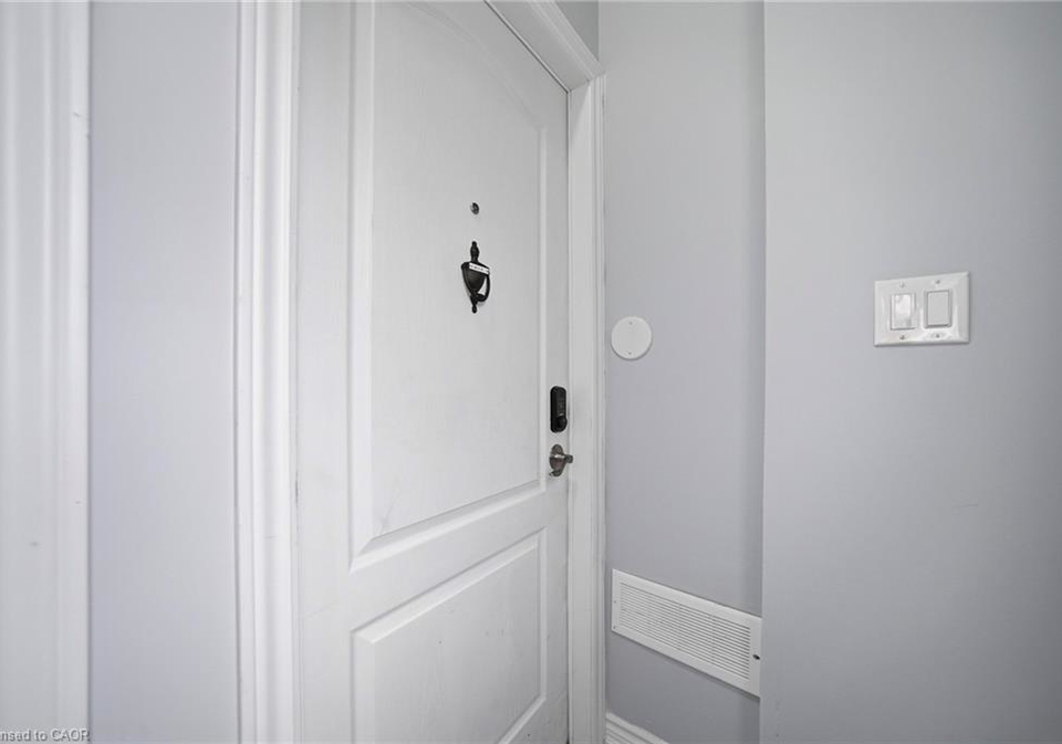 146-bankside-drive-kitchener-ontario-40846635