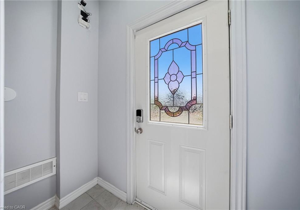 146-bankside-drive-kitchener-ontario-40846635