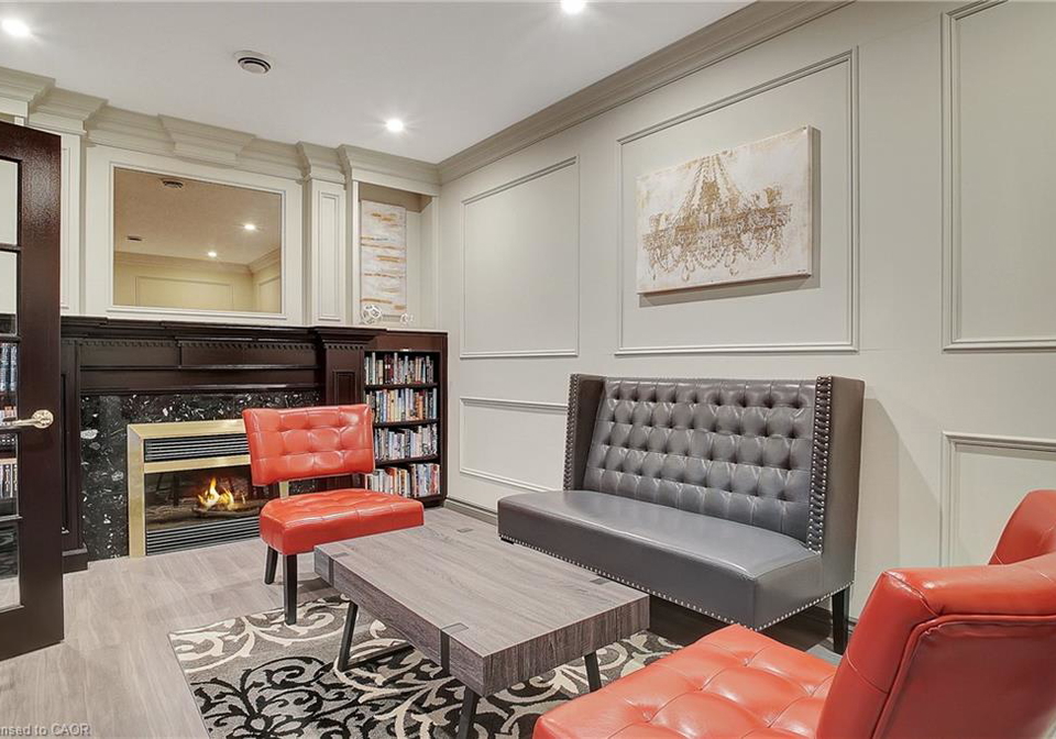 255-keats-way-waterloo-ontario-40846638