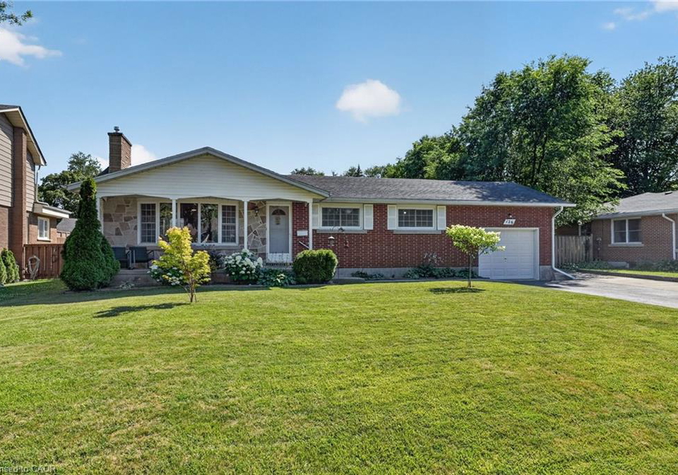126-victoria-avenue-dunnville-ontario-40846650