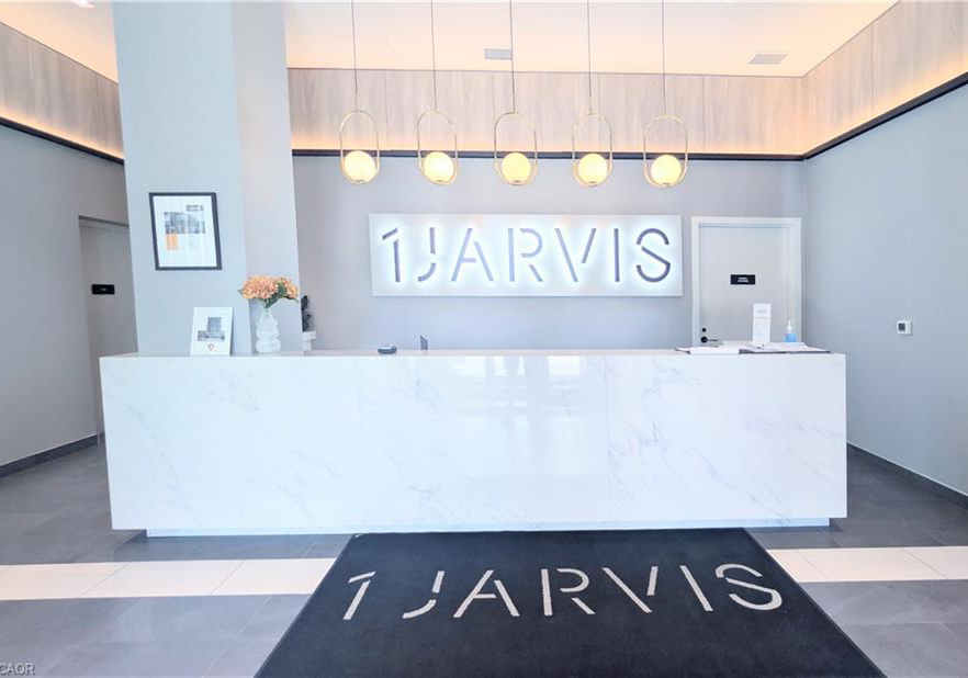 1-jarvis-street-hamilton-ontario-40846654