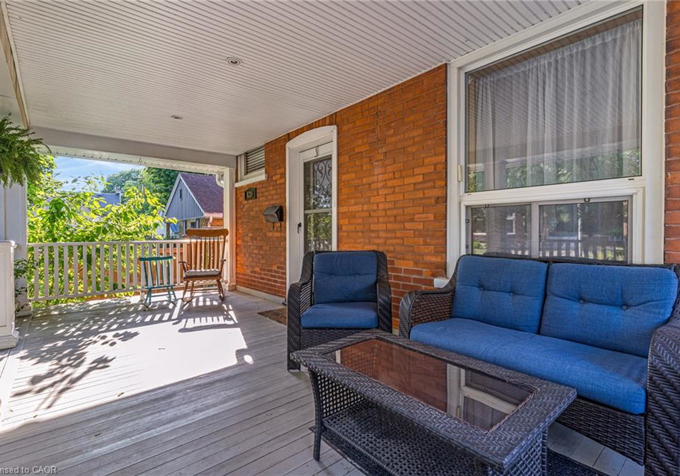 630-lawrence-street-cambridge-ontario-40846669