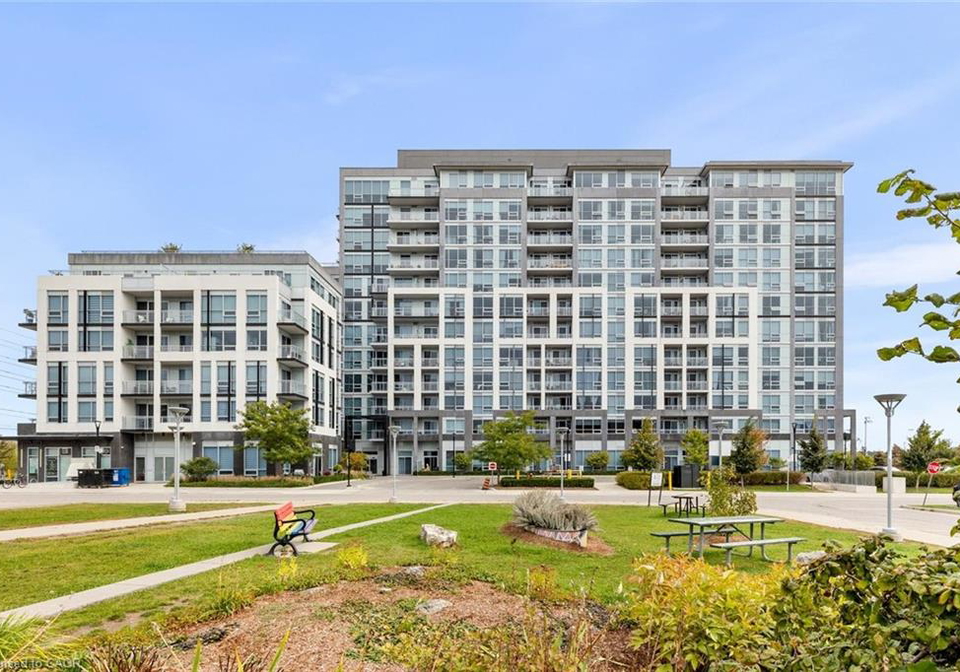 1050-main-street-e-milton-ontario-40846682