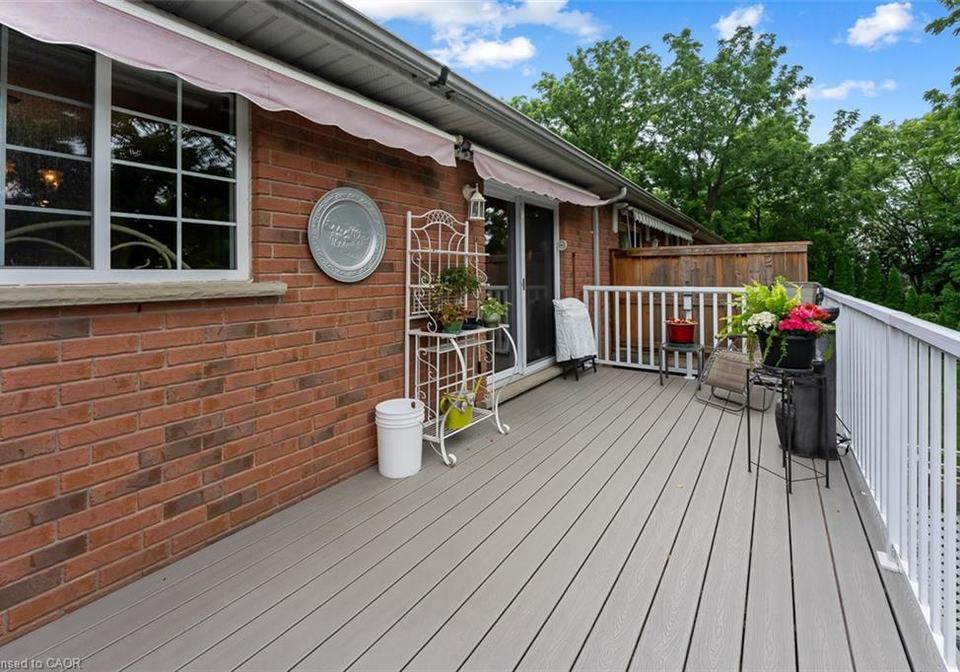 9-kinsman-court-fonthill-ontario-40846685