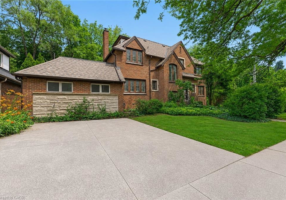 4-forsyth-avenue-n-hamilton-ontario-40846687
