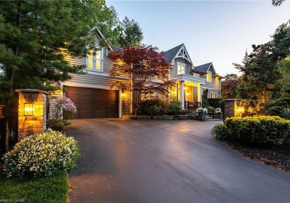 376-wedgewood-drive-oakville-ontario-40846700