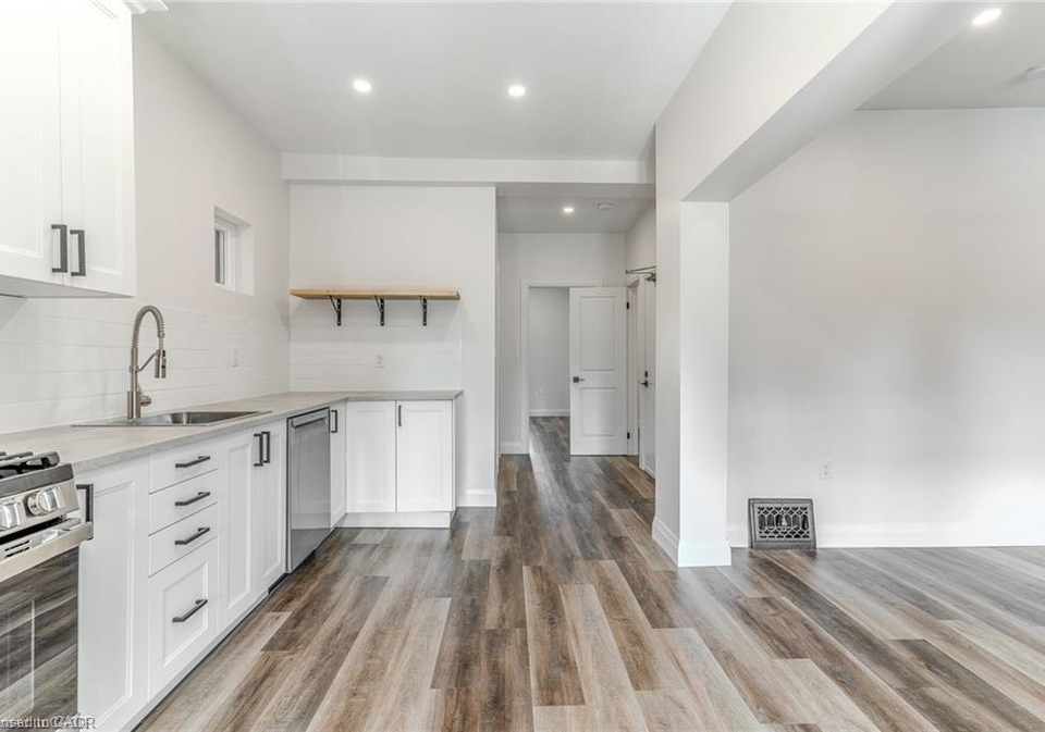 50-burris-street-hamilton-ontario-40846760