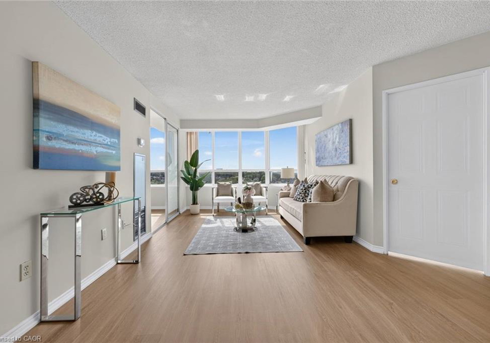 3-greystone-walk-drive-toronto-ontario-40846774