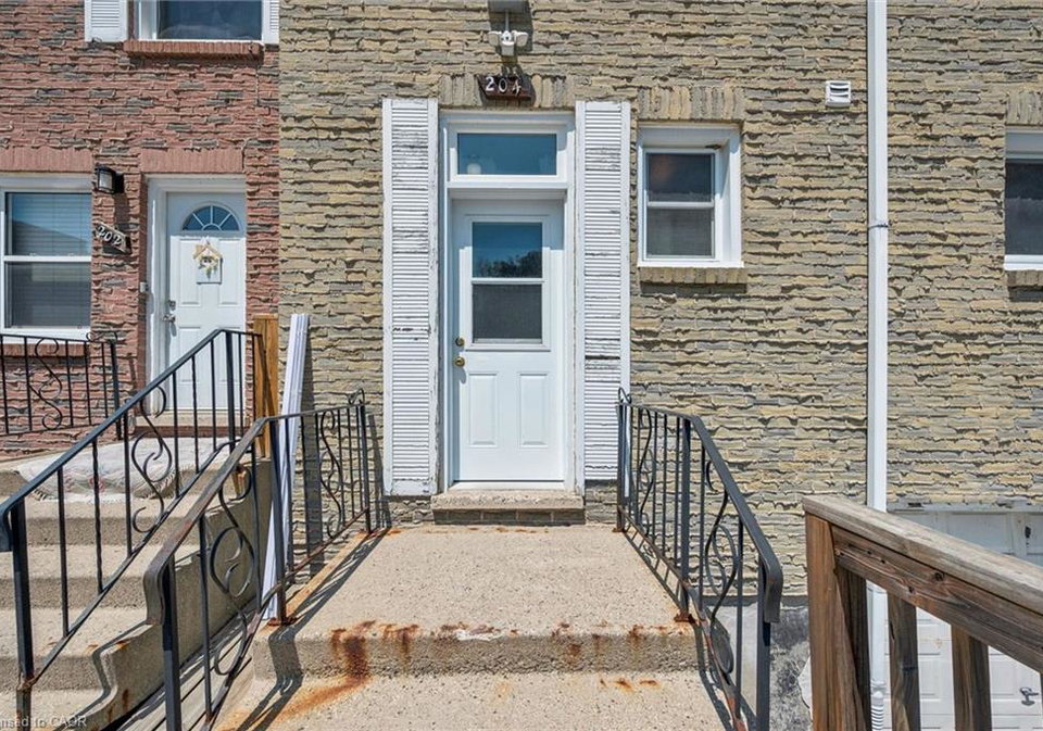 204-westcourt-place-waterloo-ontario-40846811