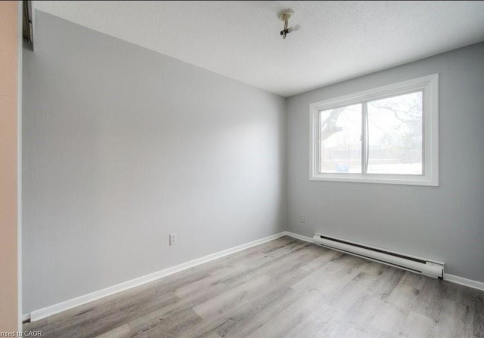 1200-courtland-avenue-e-kitchener-ontario-40846878