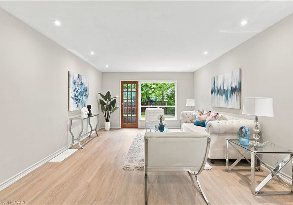 23-greenwin-village-road-toronto-ontario-40846885