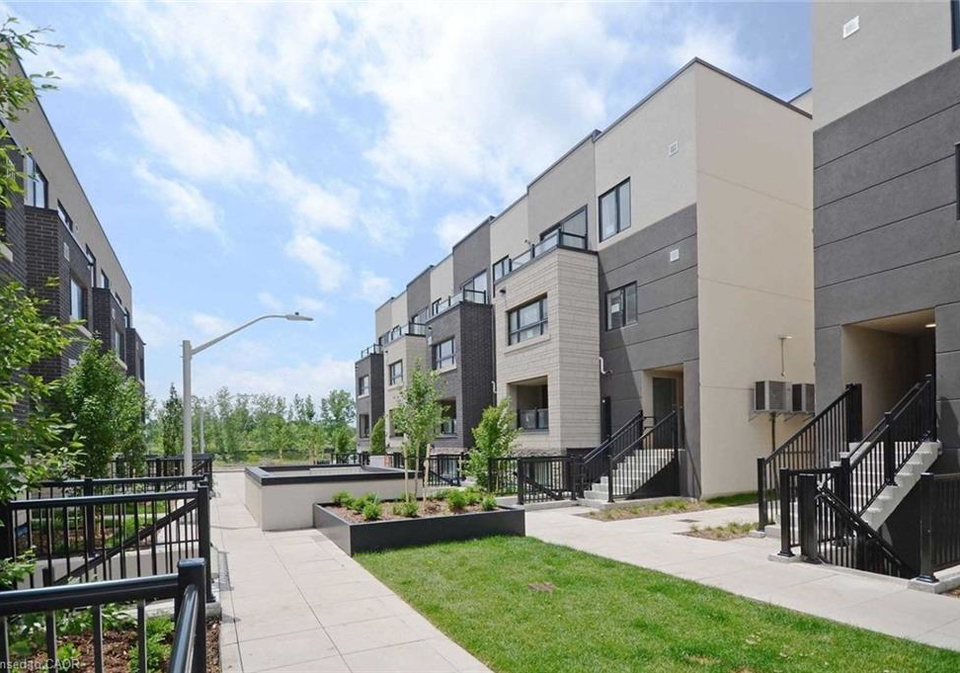1135-cooke-boulevard-burlington-ontario-40846887