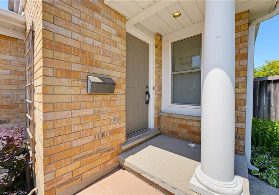 520-mayflower-street-waterloo-ontario-40846892