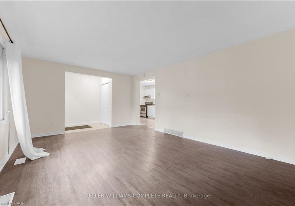 62-bond-street-kitchener-ontario-40846898