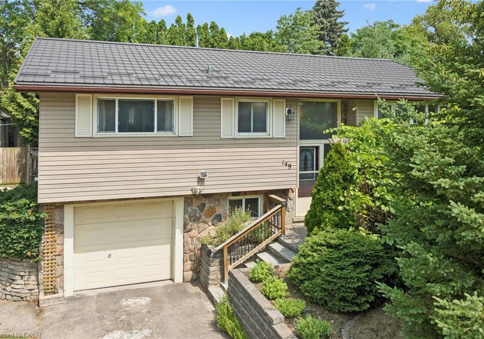 149-schweitzer-street-kitchener-ontario-40846948