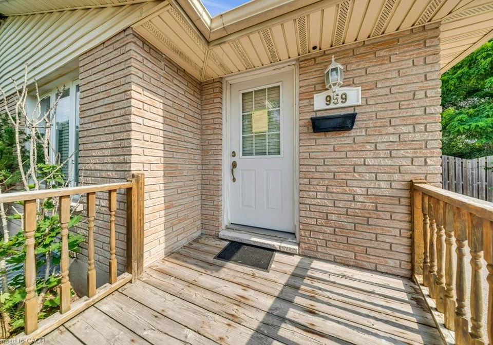959-langs-circle-cambridge-ontario-40847001