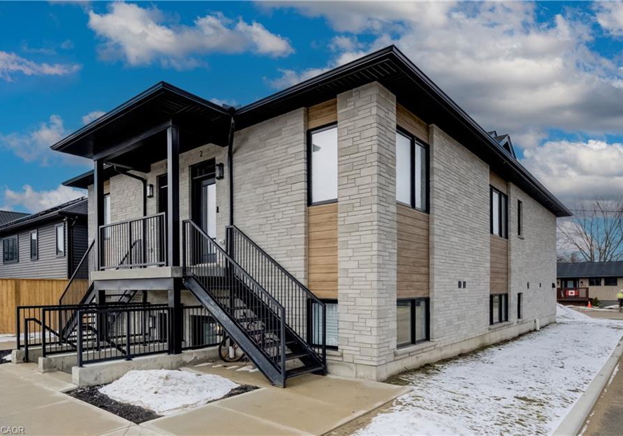 440-wellington-street-e-mount-forest-ontario-40847025