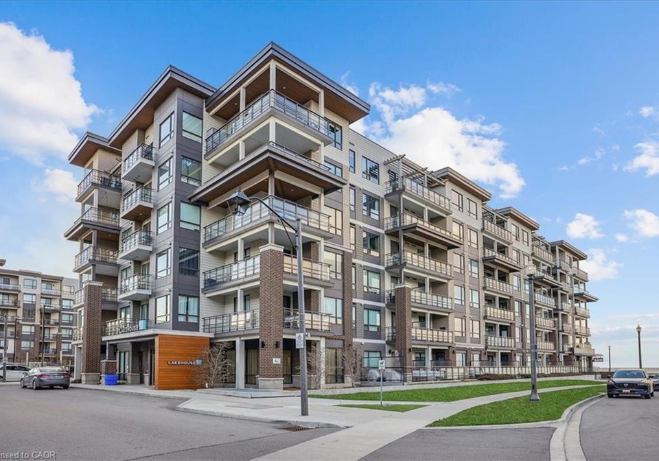 10-esplanade-lane-grimsby-ontario-40847034