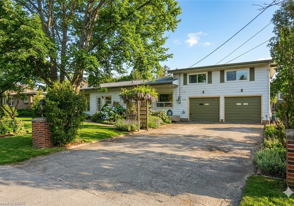 405b-bartlett-avenue-grimsby-ontario-40847035