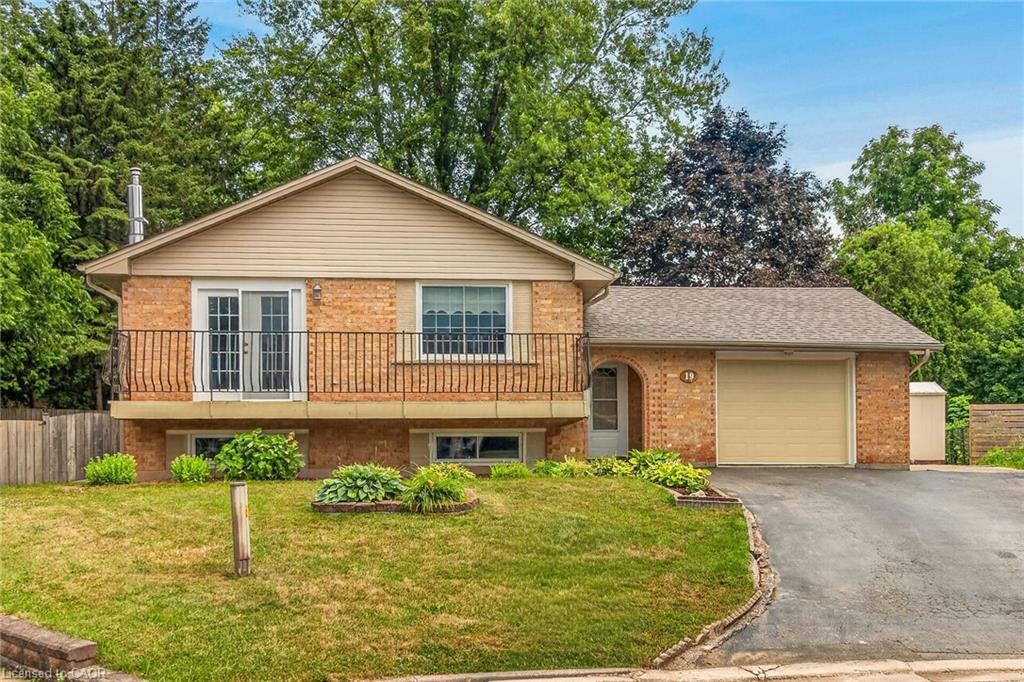 19-burns-place-caledonia-ontario-40847042