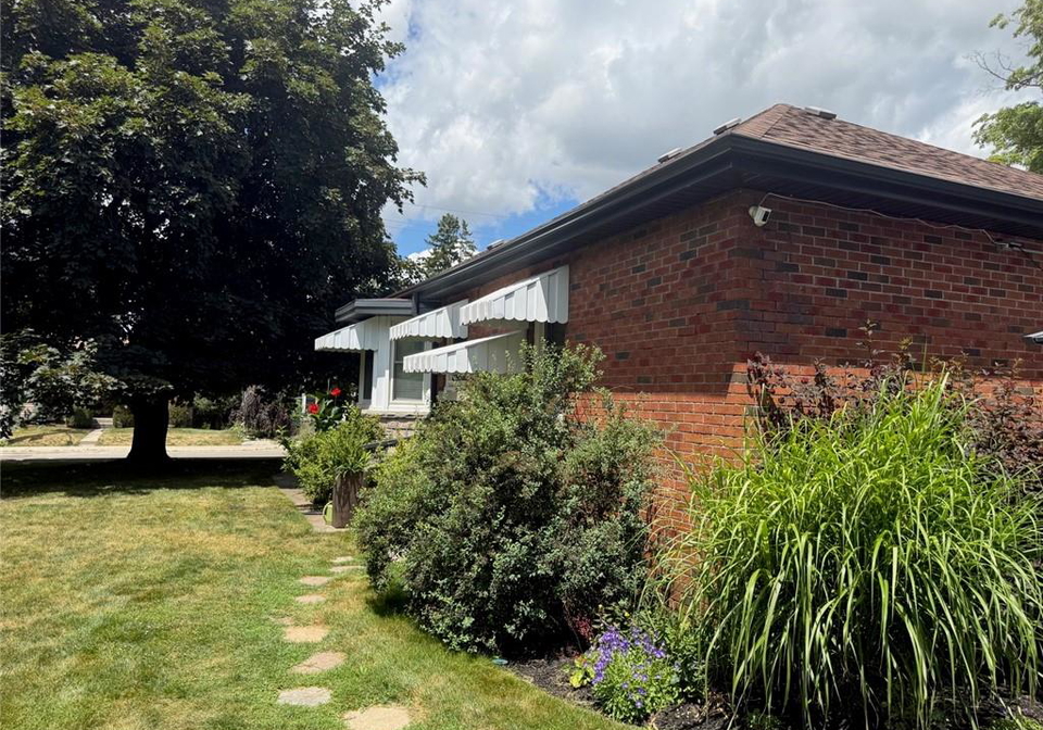 157-stanley-street-ayr-ontario-40847043