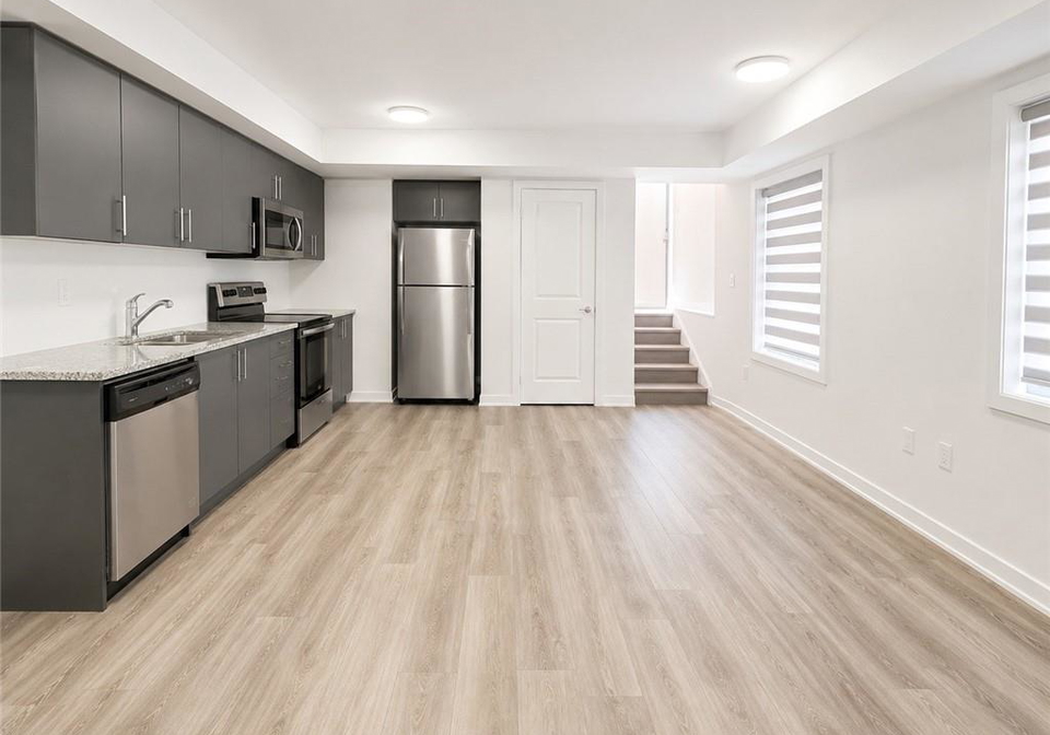 205-west-oak-trail-kitchener-ontario-40847082