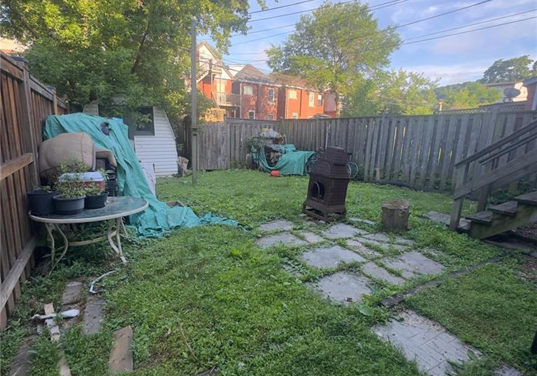 33-cedar-avenue-hamilton-ontario-40847097