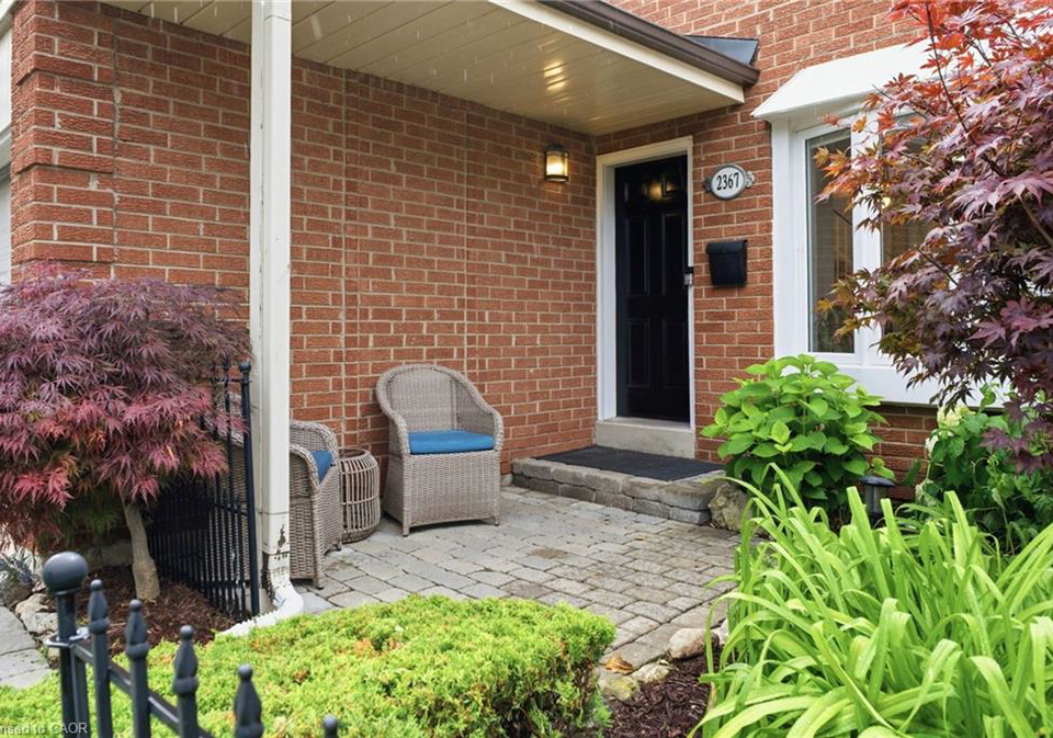 2367-montgomery-drive-burlington-ontario-40847120
