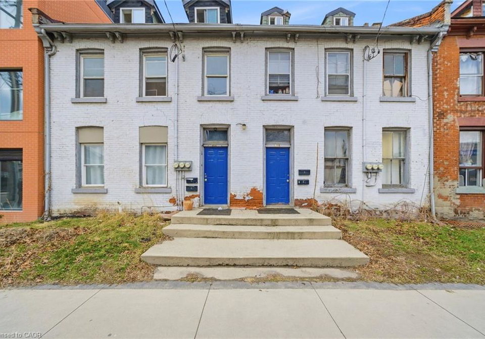 133-135-wellington-street-n-hamilton-ontario-40847137