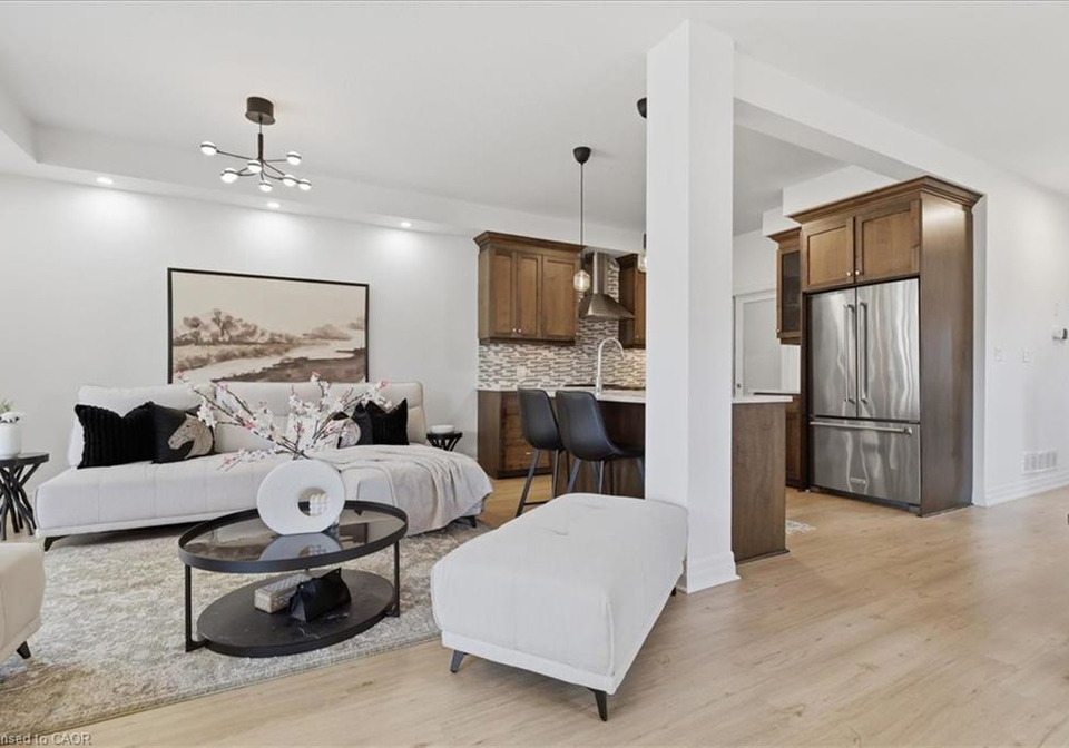 275-falconridge-drive-kitchener-ontario-40847157