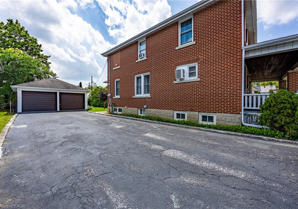 110-talbot-road-delhi-ontario-40847158