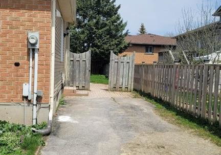 43-nelson-avenue-kitchener-ontario-40847161