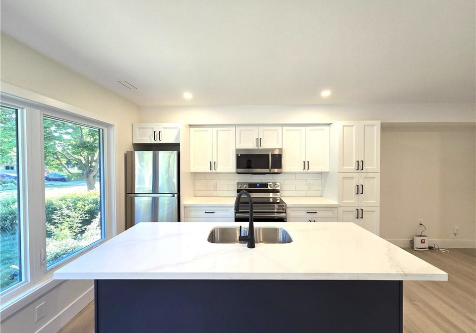 404-forest-hill-drive-kitchener-ontario-40847196