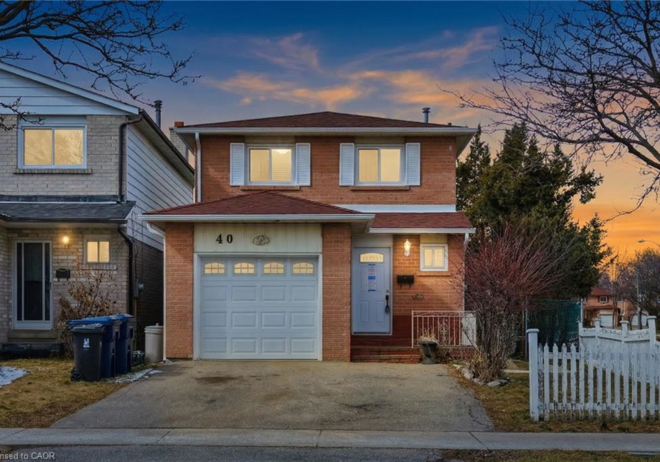40-glen-hollow-avenue-toronto-ontario-40847220