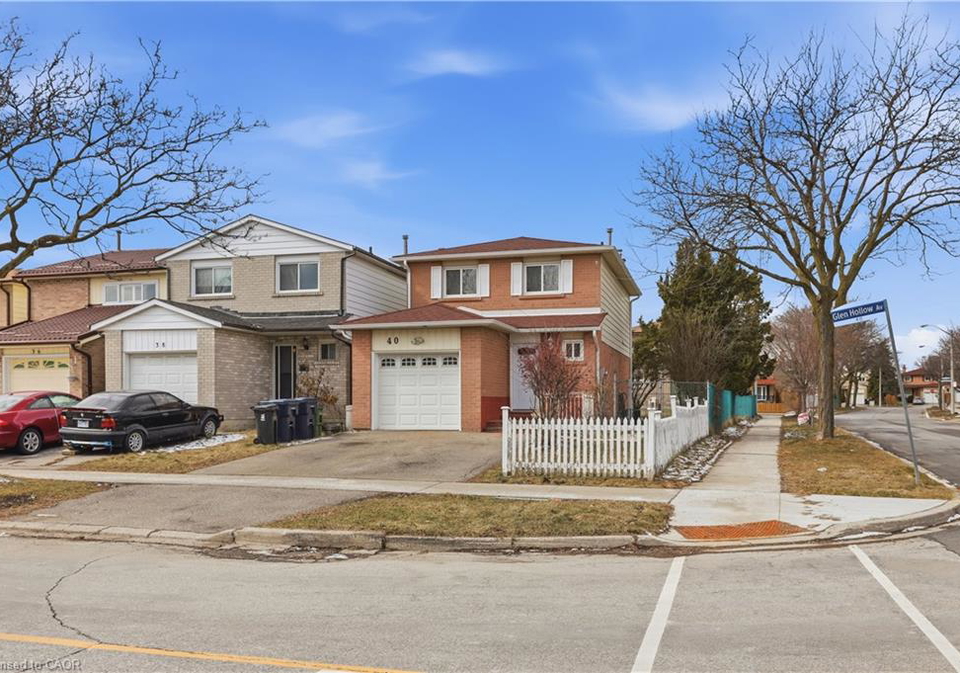 40-glen-hollow-avenue-toronto-ontario-40847220