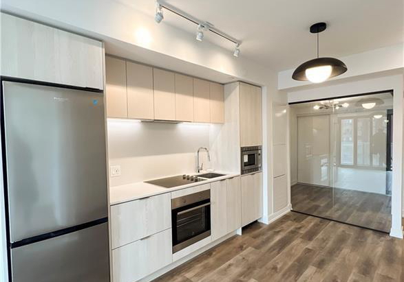 1-jarvis-street-hamilton-ontario-40847228