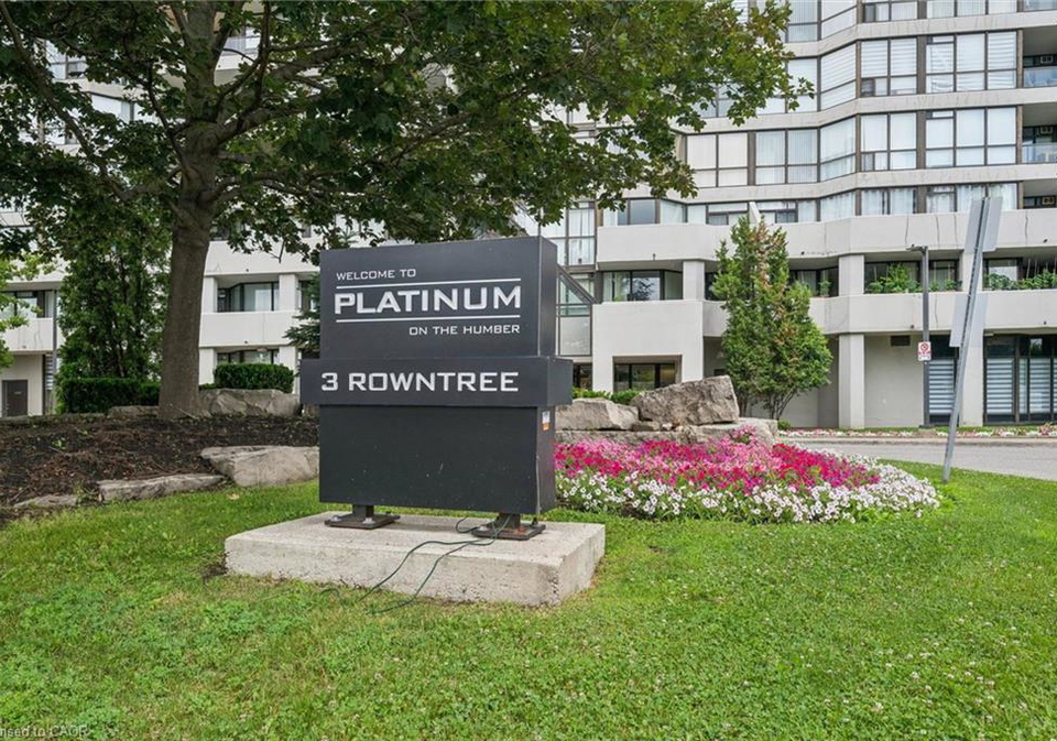 3-rowntree-road-etobicoke-ontario-40847250