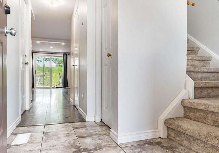 12-hackberry-street-kitchener-ontario-40847265