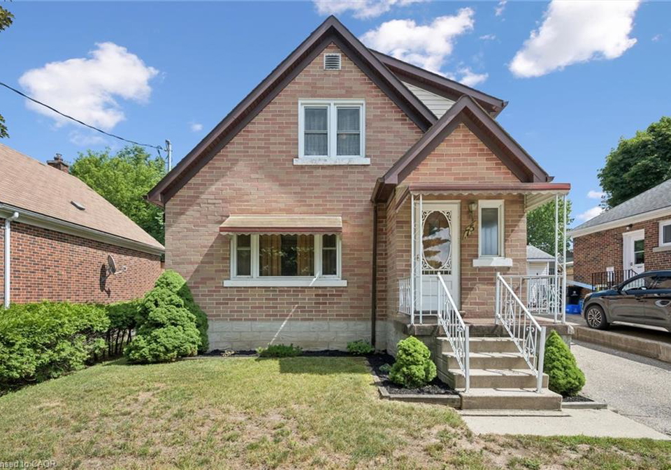 75-arnold-street-kitchener-ontario-40847300