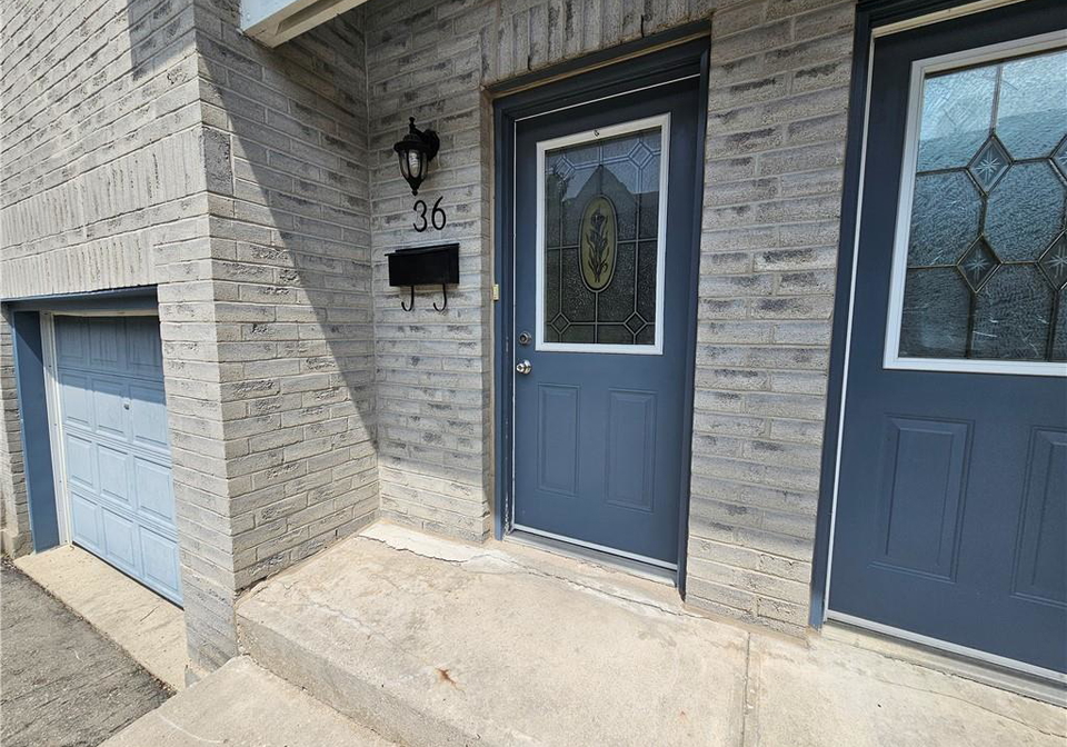 589-beechwood-drive-waterloo-ontario-40847313