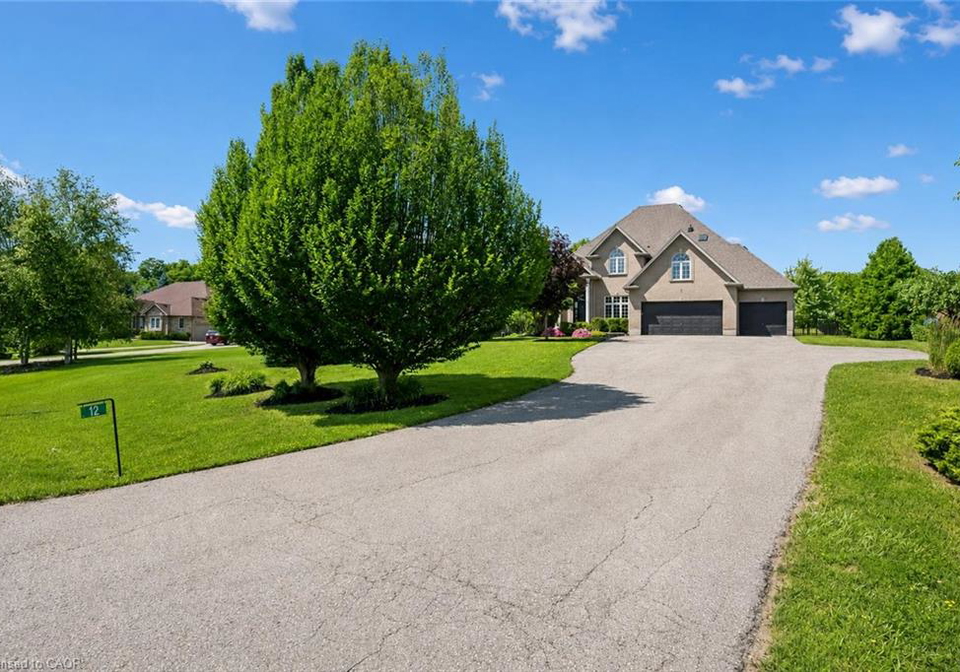 12-telfer-glen-street-morriston-ontario-40847333