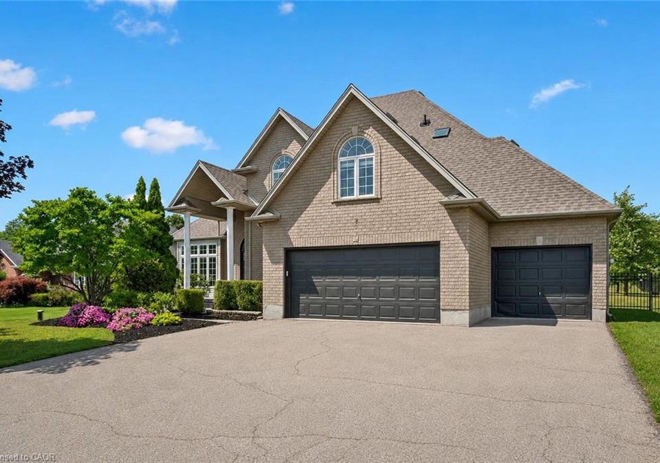 12-telfer-glen-street-morriston-ontario-40847333