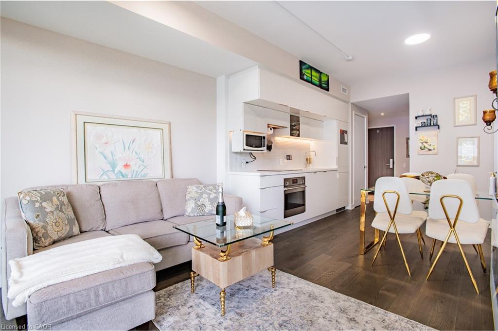 185-roehampton-avenue-toronto-ontario-40847340