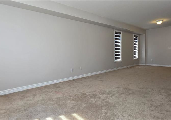 33-freer-drive-ayr-ontario-40847343