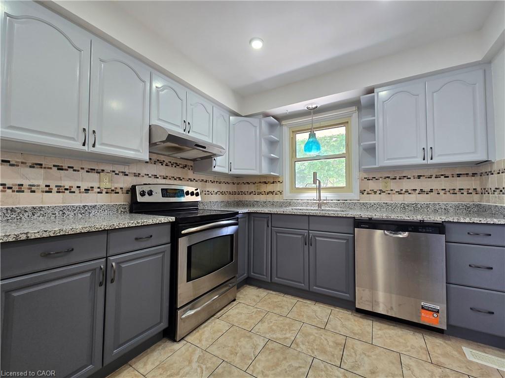 26-keewatin-avenue-kitchener-ontario-40847373