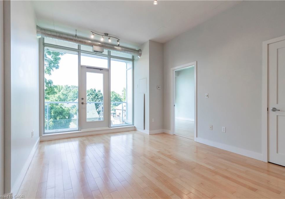 42-bridgeport-road-e-waterloo-ontario-40847381