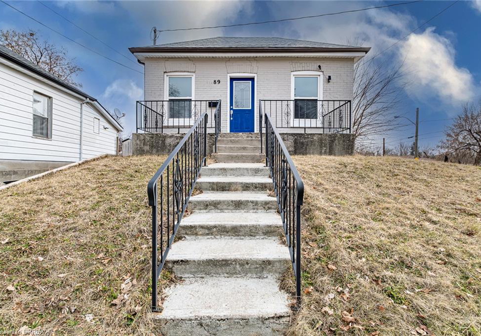 89-maitland-street-brantford-ontario-40847383