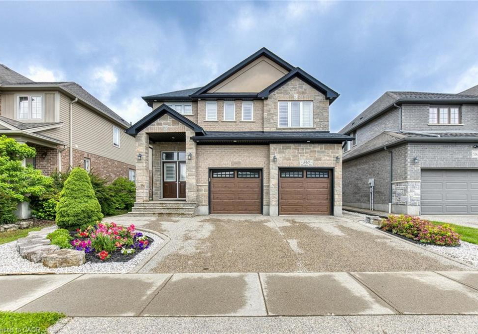 540-landgren-court-kitchener-ontario-40847397
